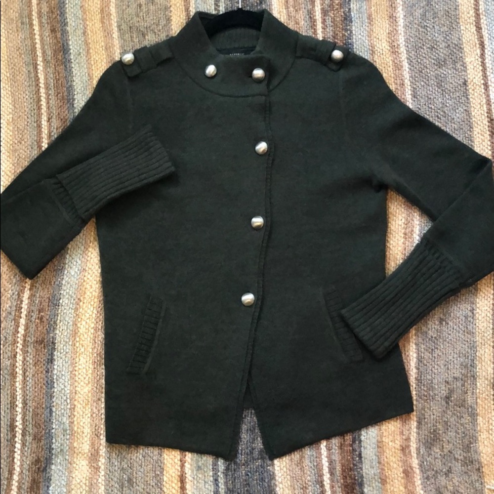 Banana Republic Military style sweater! Size Med
